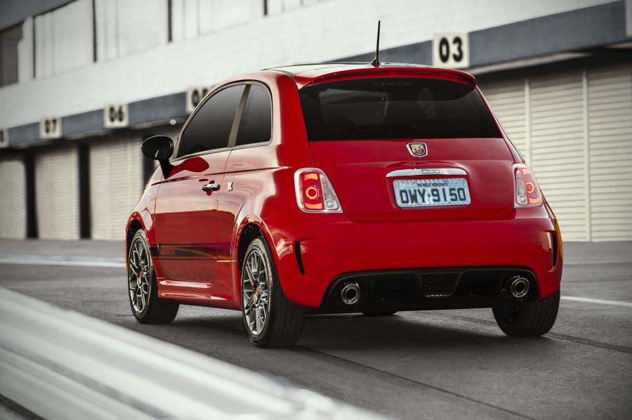  Fiat 500 Abarth (312) 2014 года  (BR) (фото 8 из 30)